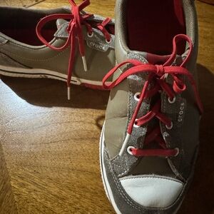 CROCS Olive Green and Red Golf Shoes